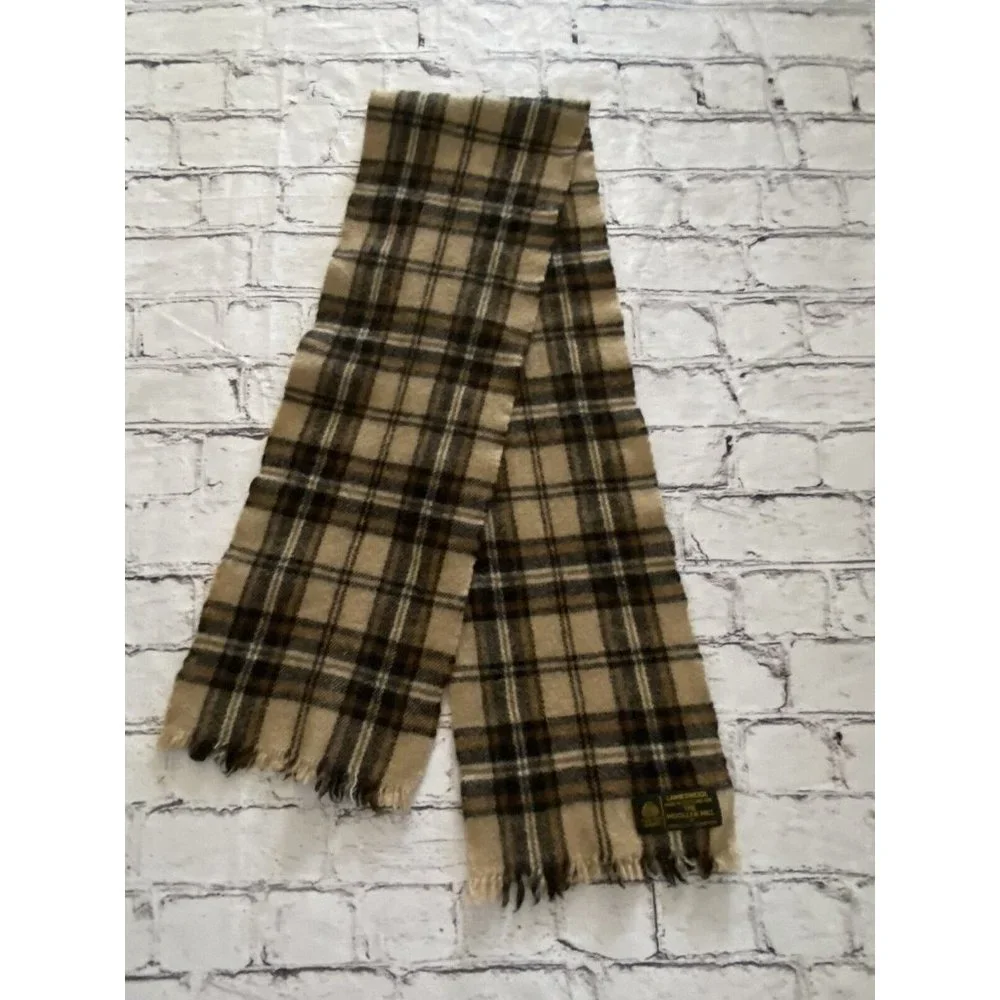 The Woollen Mill Of Princes St Edinburgh Lambswool Scarf Pure New Wool Plaid EUC